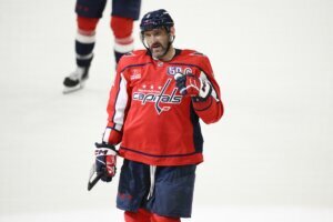 Blackhawks Capitals Hockey