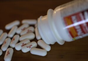 Trump Administration To Reportedly Link Tylenol Use During Pregnancy To Autism