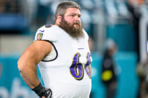 Ravens Dolphins Football