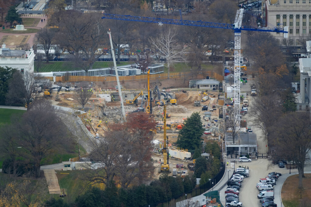 Work continues on the construction of the ballroom at the White House, Tuesday, Dec. 9, 2025, in Washington, where the East Wing once stood. (AP Photo/Pablo Martinez Monsivais)