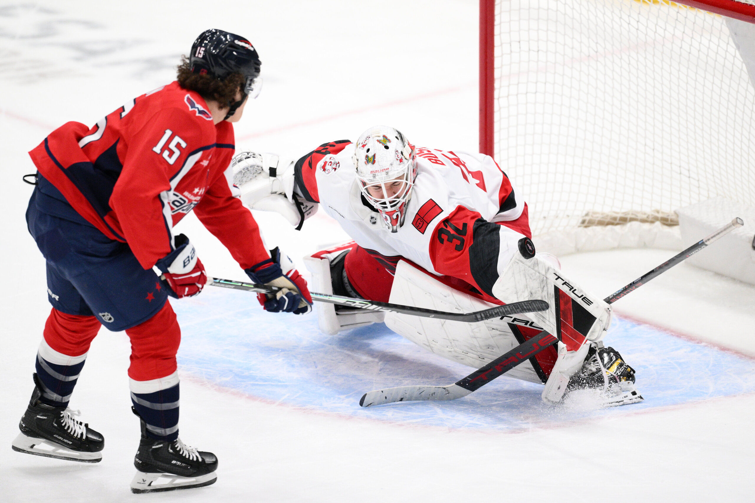 Hurricanes Capitals Hockey