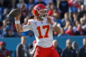 Chiefs Titans Football