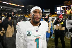 Dolphins Steelers Football