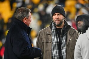 Dolphins Steelers Football