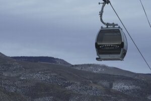 Low Mountain Snow