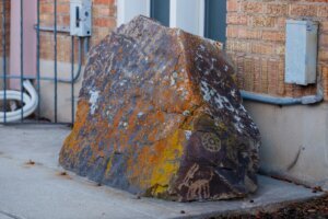 Petroglyphs Returned Utah
