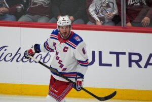 Rangers Avalanche Hockey