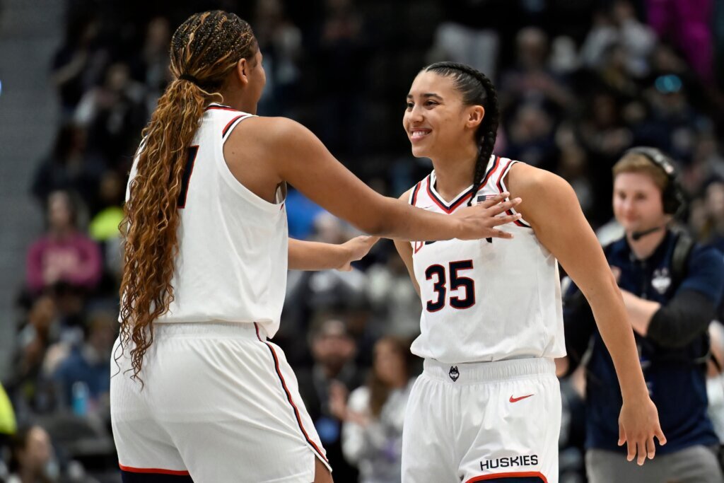 Georgetown UConn Basketball
