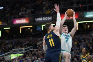 Hornets Pacers Basketball