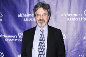Obit Robert Carradine