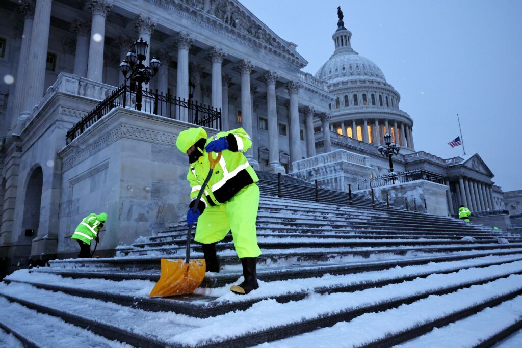 Winter Storm Brings Snow From Midwest To East Coast
