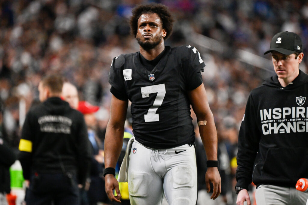 Giants Raiders Football