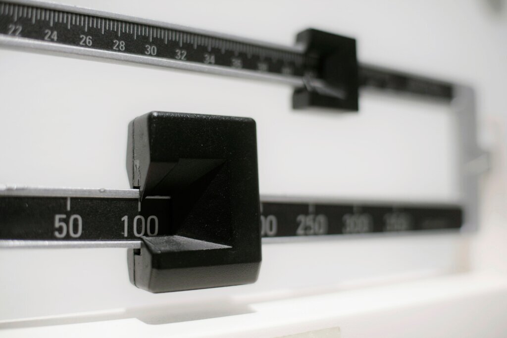 A beam scale