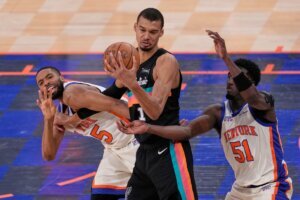 Spurs Knicks Basketball