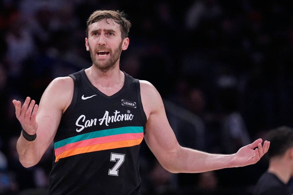 Spurs Knicks Basketball