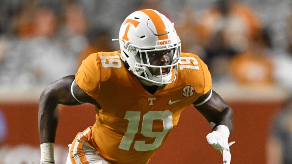 Tennessee defensive lineman Joshua Josephs (19) plays against Ball State during an NCAA football game on Thursday, Sept. 1, 2022, in Knoxville, Tenn. (AP Photo/John Amis)