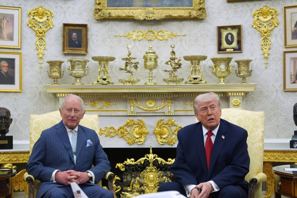 President Donald Trump and Britain's King Charles III meet in the Oval Office of the White House, Tuesday, April 28, 2026, in Washington, during a State Visit. (AP Photo/Alex Brandon)