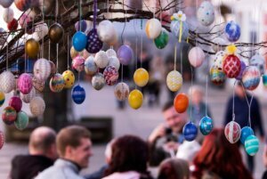Be Well Easter Eggs Safety