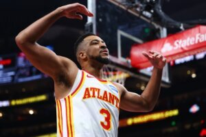 Knicks Hawks Basketball