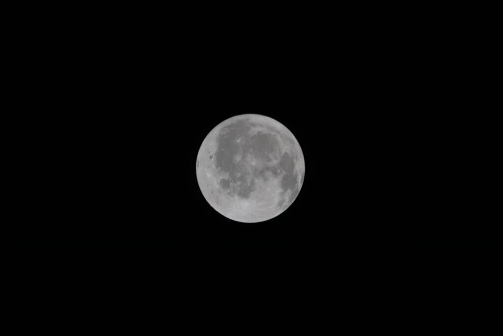 NASA Artemis Moonshot