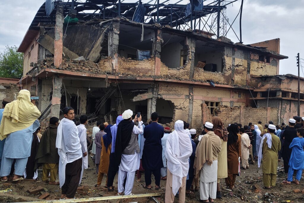 Pakistan Bombing