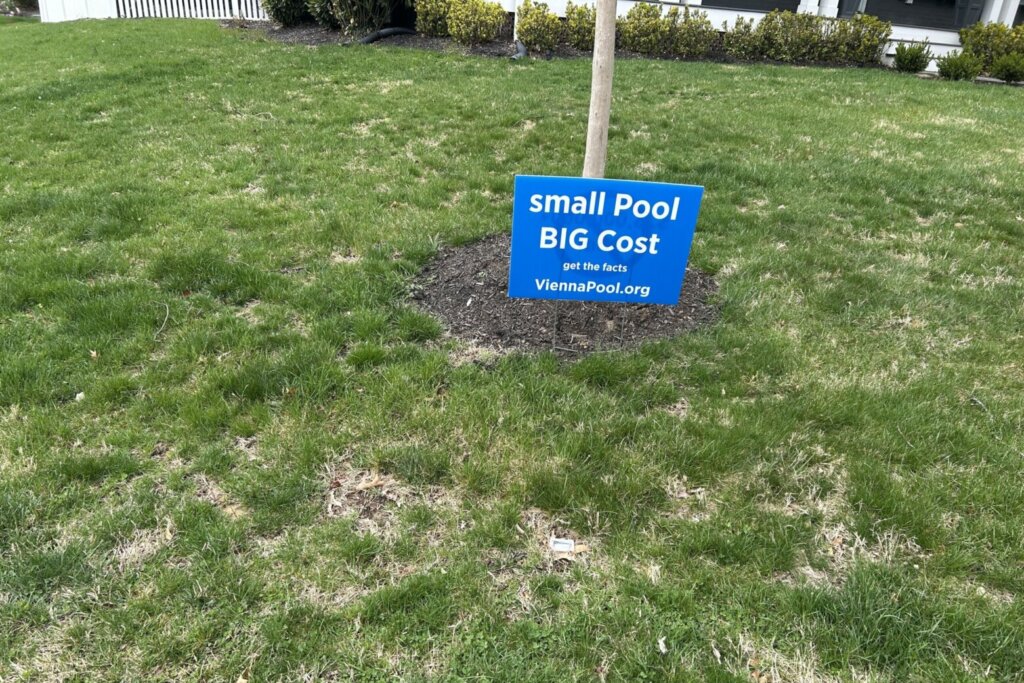 Yard sign vienna pool