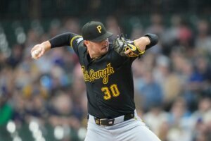Pirates Brewers Baseball