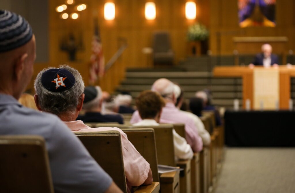 Plot Texas Synagogue
