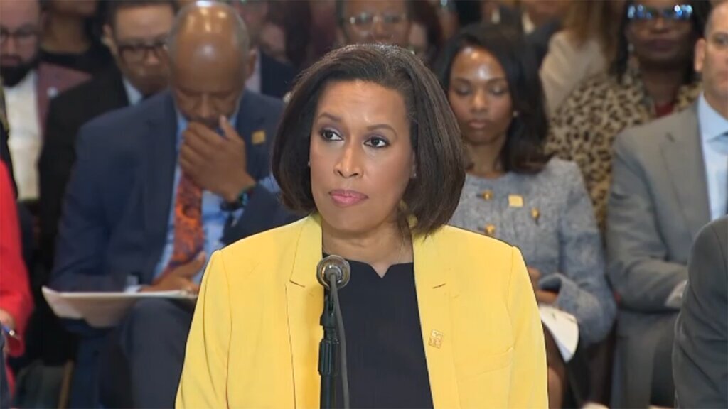 Dc mayor muriel bowser april 10
