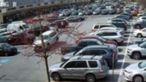 Police warn of pickpocket jewelry thefts in Northern Virginia