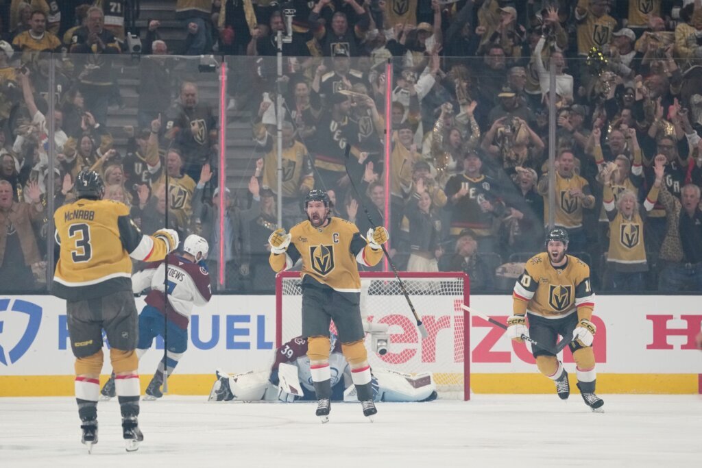 Avalanche Golden Knights Hockey