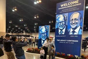 Berkshire Hathaway Shareholders