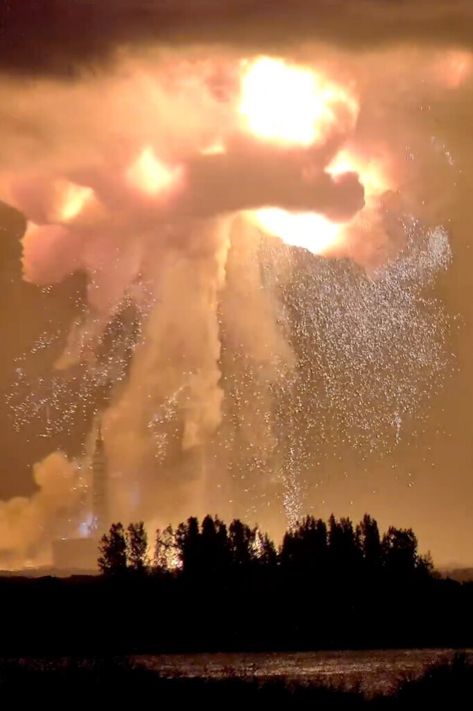 Blue Origin Rocket Explosion