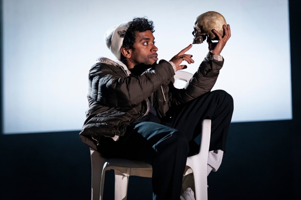 Theater Hamlet Everywhere