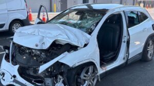 Accidente deja a dos adultos muertos y dos niños heridos en Fairfax