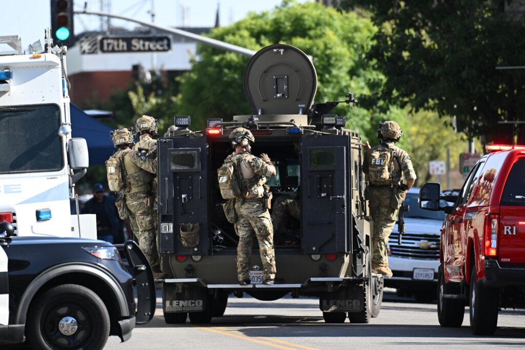 APTOPIX California Man Barricaded