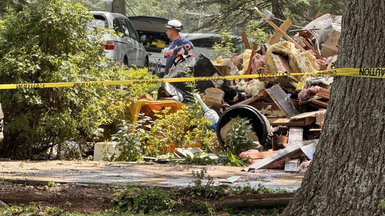 WMARBrothershouseexplosionrescue